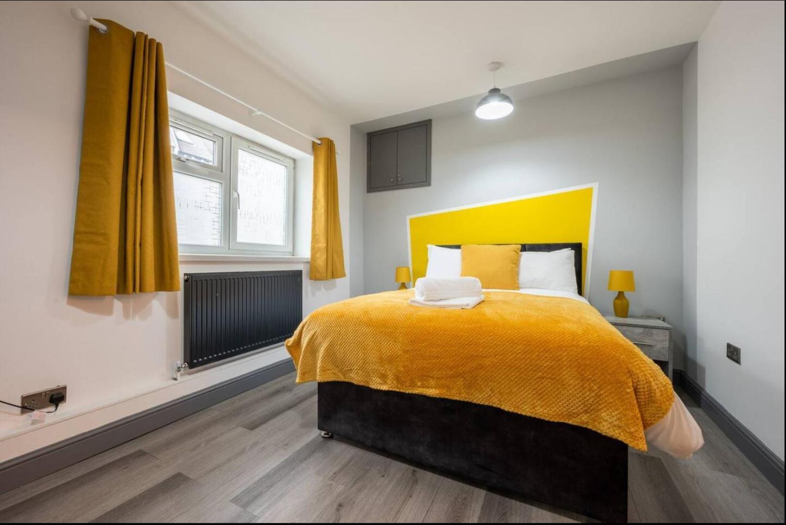 Stunning One Bedroom Apartments Near Shops & Central 卡迪夫 外观 照片